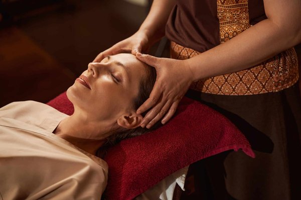 Quelles activités ludiques pour stimuler votre bébé pendant la grossesse ?